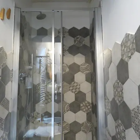 Sant'apollonia Apartament Bolonia